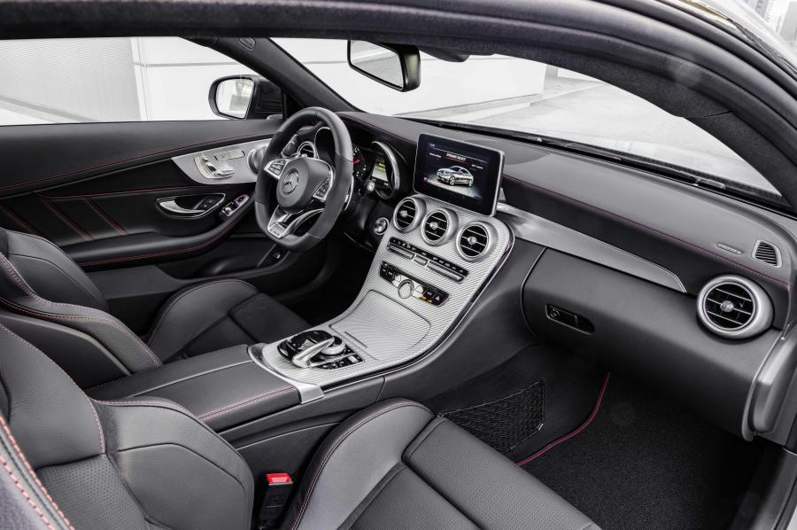  Mercedes-AMG C43 4Matic Coupe 2016 года  (фото 11 из 23)